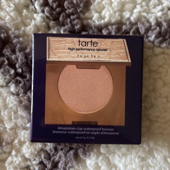 TARTE Travel Size Amazonian Clay Waterproof Bronzer - Picture 3 of 4